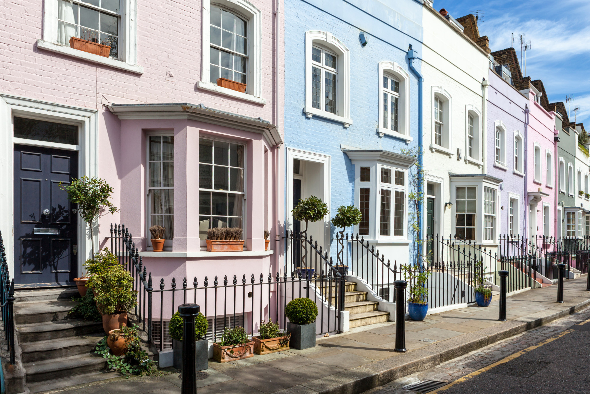 What Parts of Your Neighbourhood Boost the Value of Your Home? - Blog