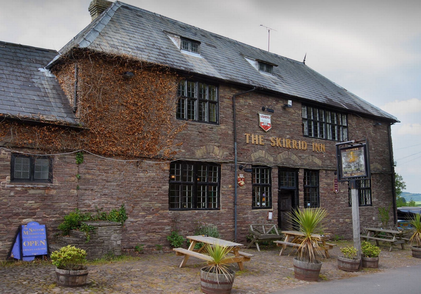 The Skirrid Inn - Old Welsh haunted pub