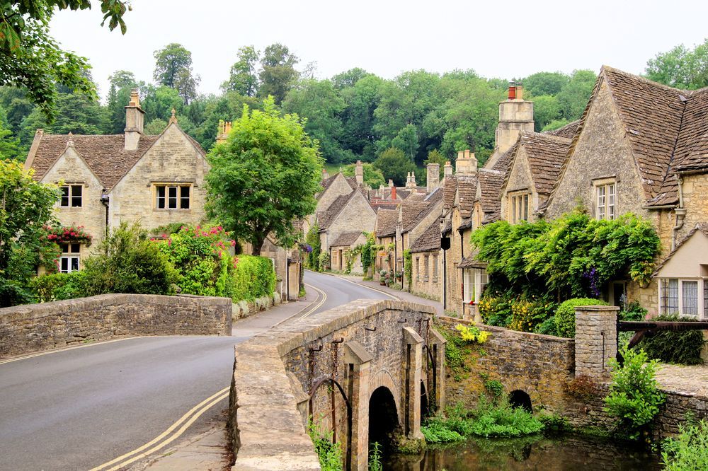 castle_combe