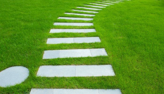 10 Ways Estate Agents will lead you down the garden path