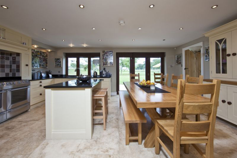 Home_Farm_Cottage_-_Kitchen_low_res